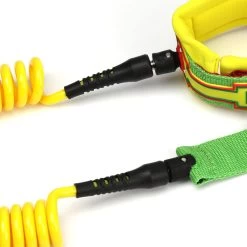 LEASH DE SUP HOWZIT COIL RASTA 9' 12 LEASH DE SUP HOWZIT COIL RASTA 9' -Aqua Gear Soldes leash de sup howzit coil rasta 9 1 5